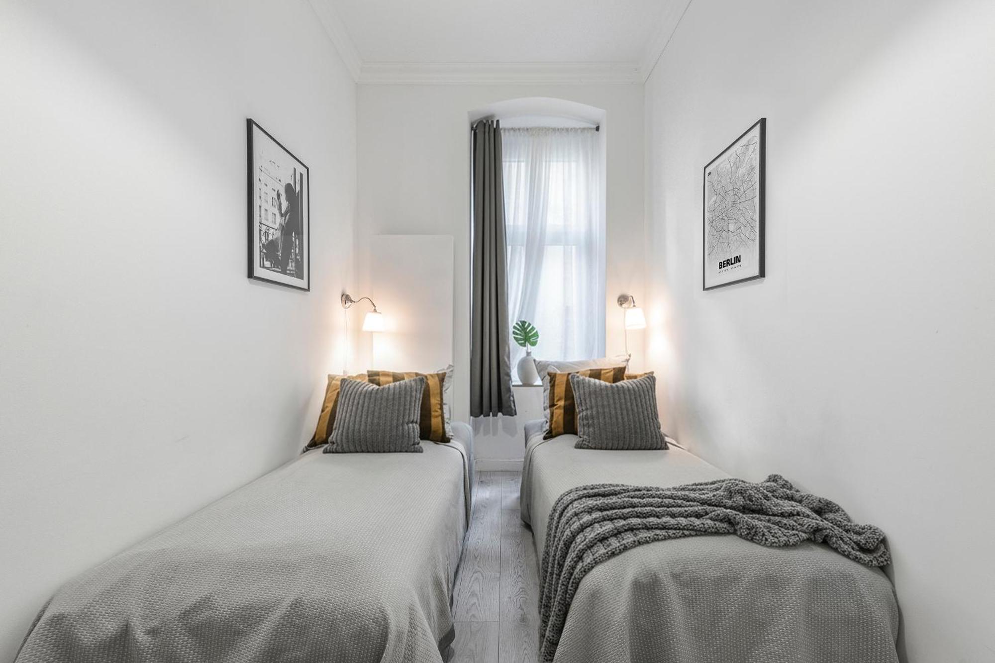 The Lohmeyerstr Iii, Lovely 2 Bedroom Group & Family Friendly, 2- 4 Guests, Berlin